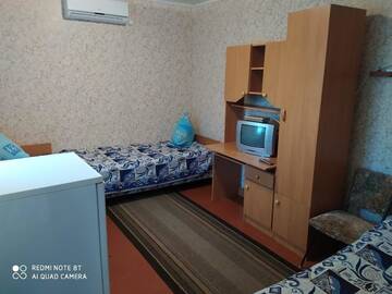 Бюджетный трехместный номер в Гостевом доме Міні-пансіонат Меотіда